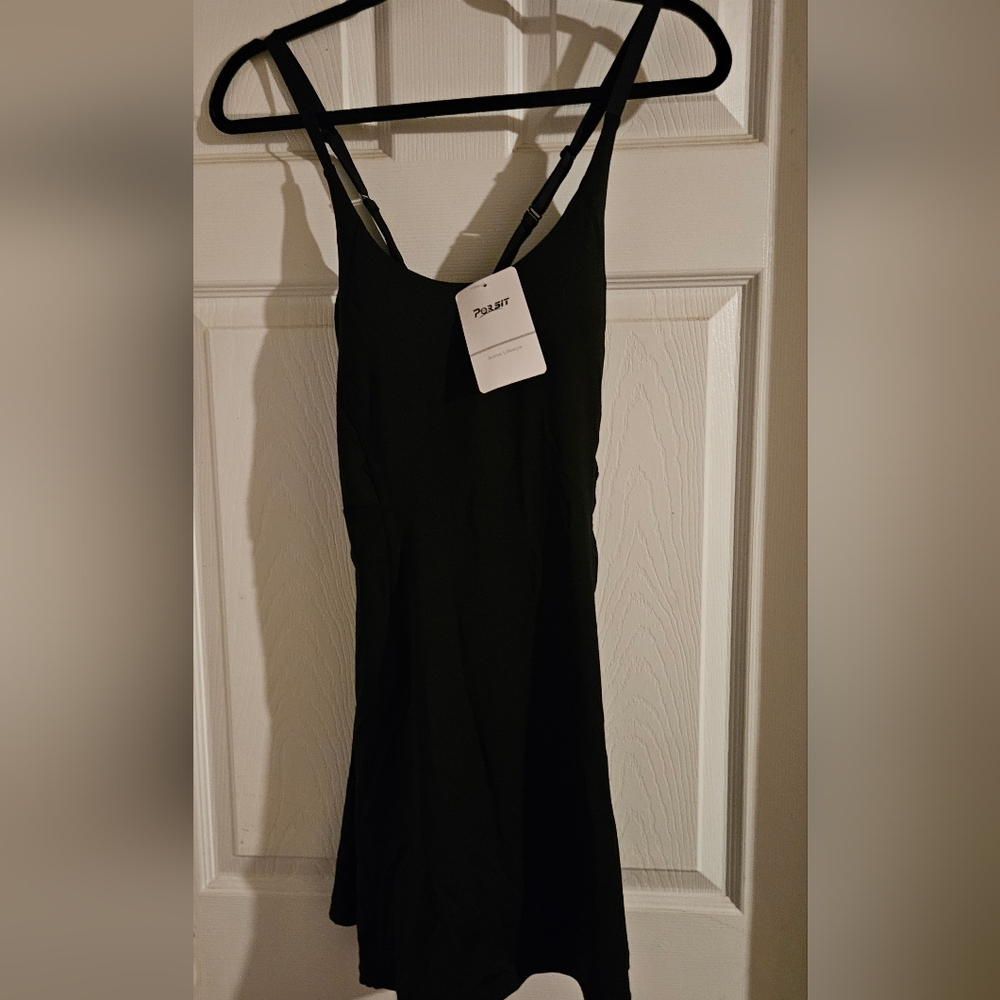 NWT / Persit Women's Tennis Dress- Adjustable Straps, Built-in Bar & shorts / M